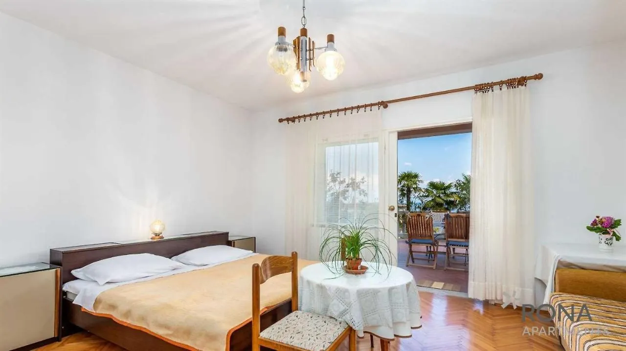 Rona Apartments Ani Ičići