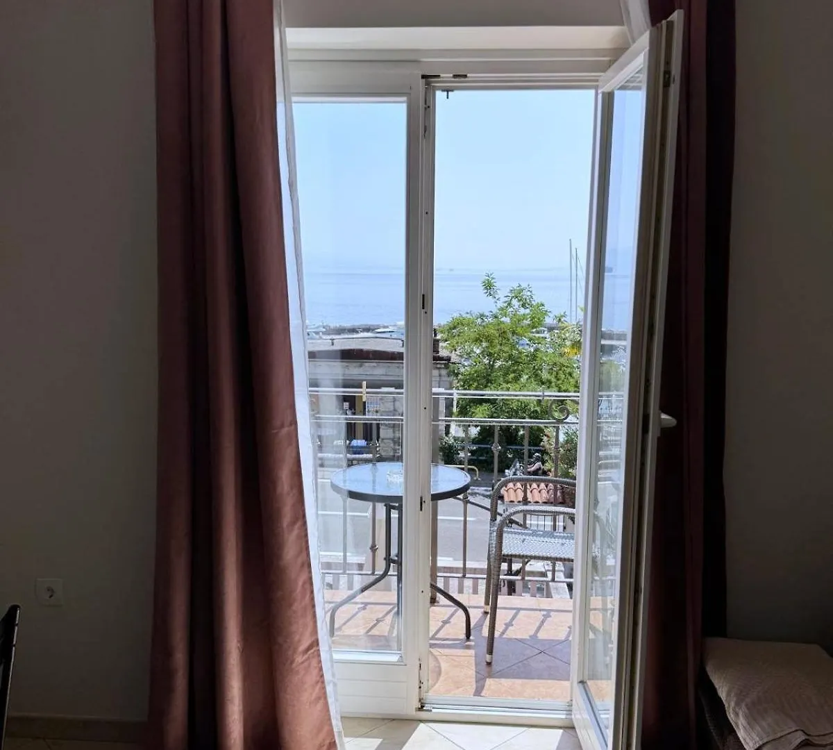 Rona Apartments Ani Icici 0*,  Croatia