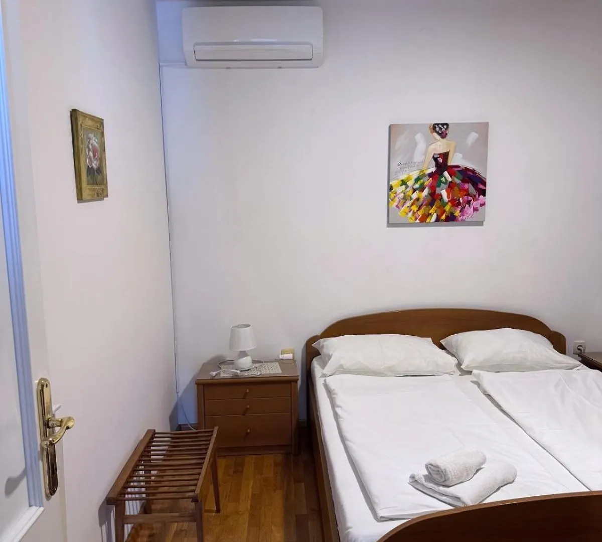 Rona Apartments Ani Icici Croatia